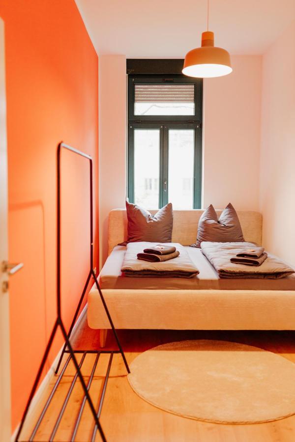 Design Apartment Stadtfeld-Ost Mit Netflix & 2 Schlafzimmern Magdeburg Ngoại thất bức ảnh